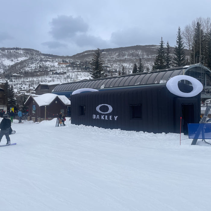 Oakley Own The Mountain Inflatable