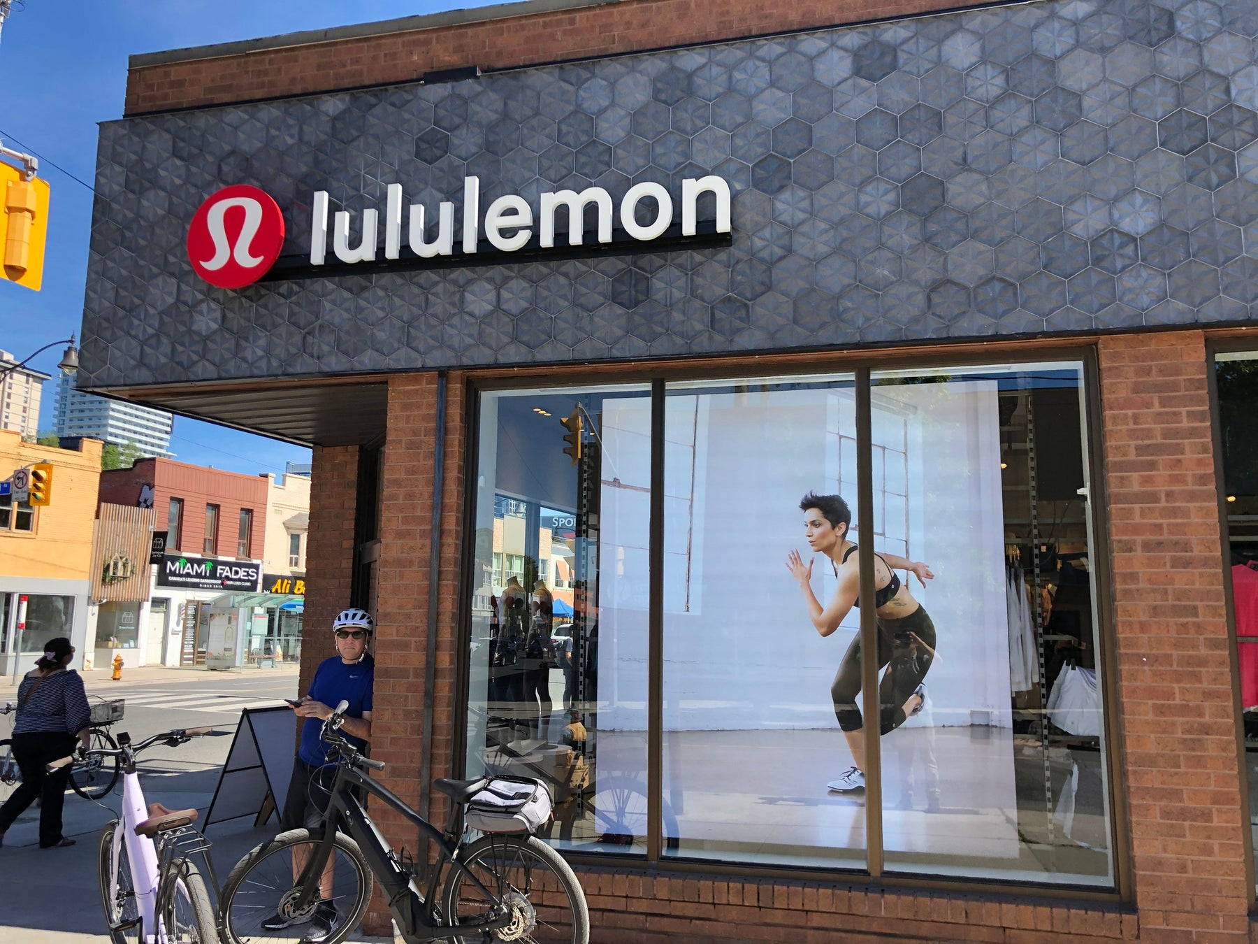 Lululemon Yonge St North, Toronto, ON