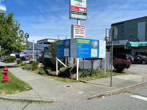 Coroplast Signs