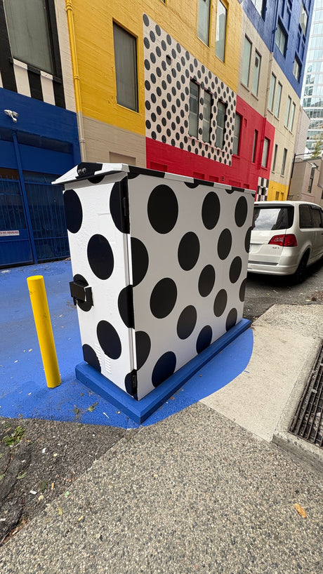 Quick Transformation: Electrical Kiosk Vinyl Wrap in Downtown Vancouver