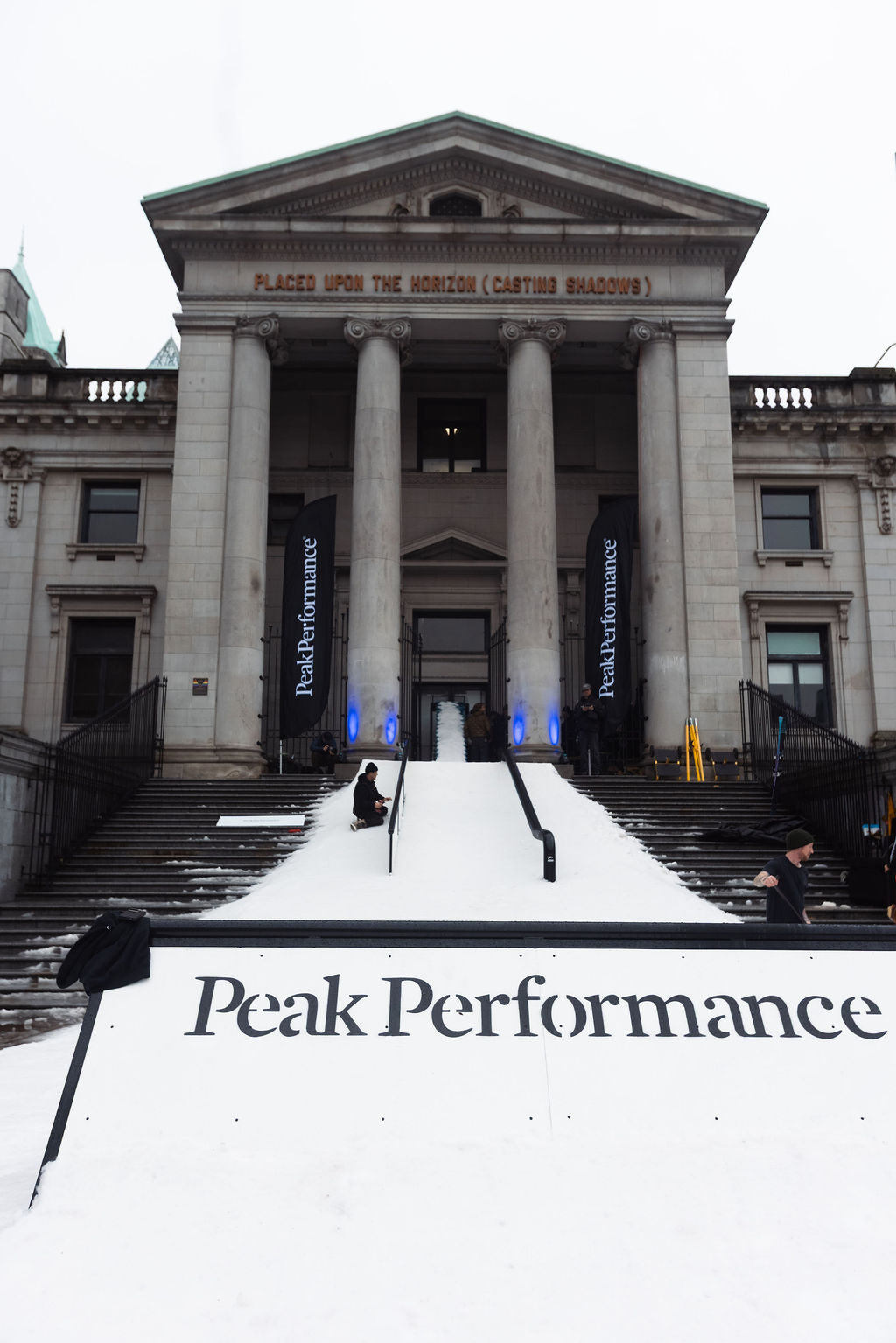 Bringing the mountain to the city: Peak Performance Transforms the Vancouver Art Gallery!